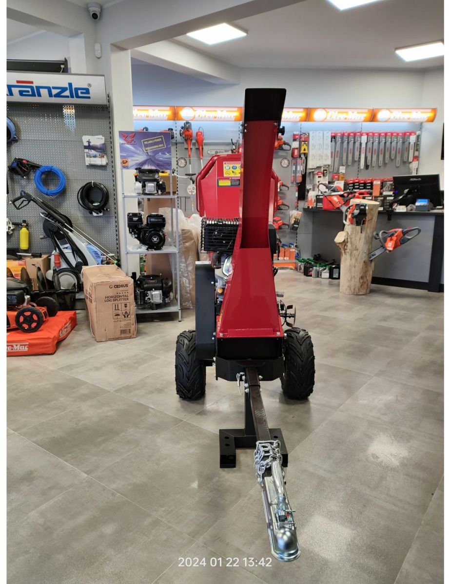 Rozdrabniacz spalinowy rębak od gałęzi 15 KM oficjalny dystrybutor Cedrus RB03