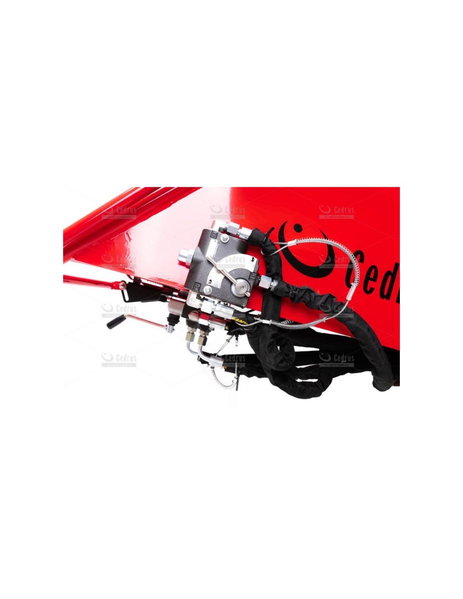 Rozdrabniacz spalinowy rębak od gałęzi 15 KM oficjalny dystrybutor Cedrus RB05PRO-HE