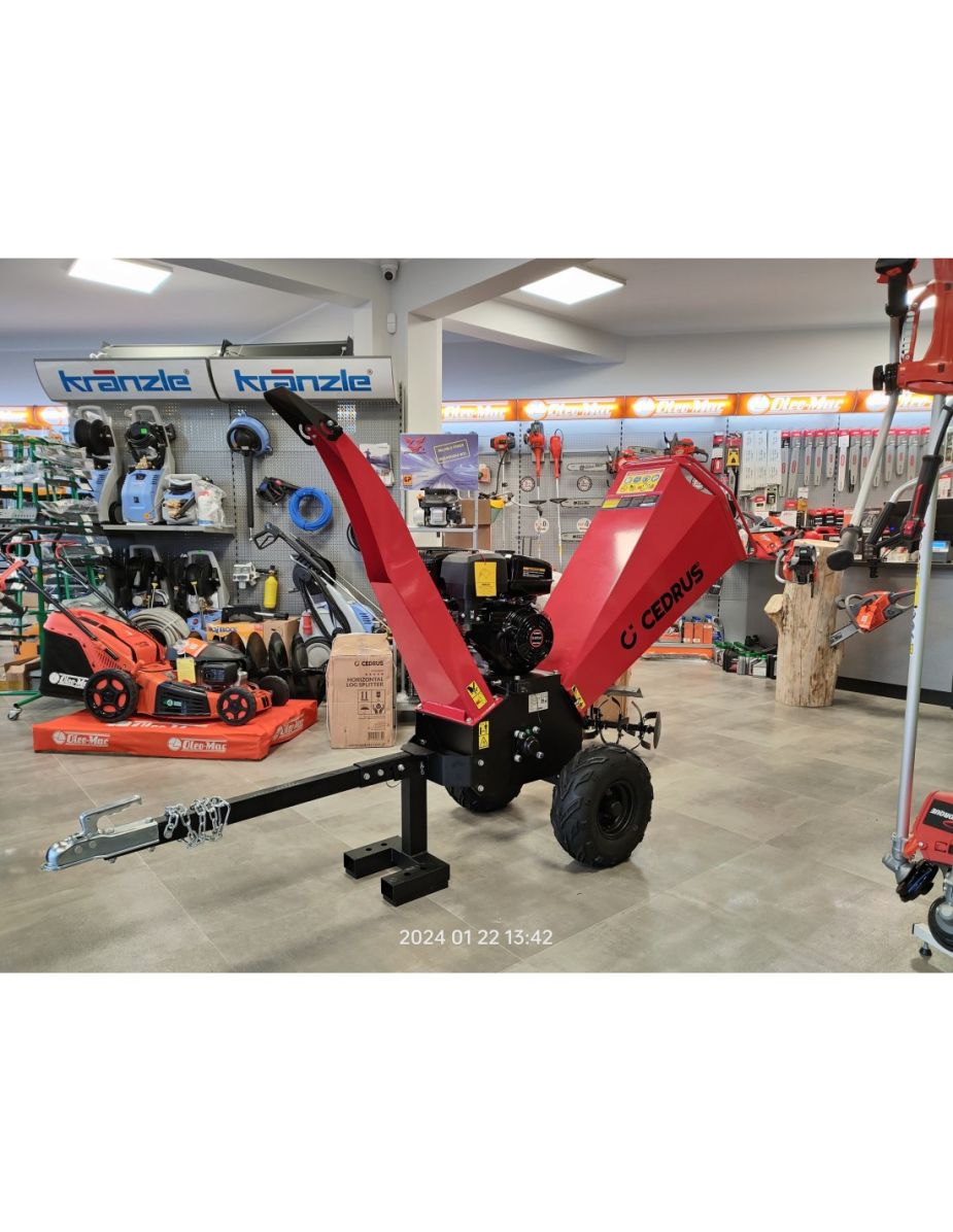 Rozdrabniacz spalinowy rębak od gałęzi 15 KM oficjalny dystrybutor Cedrus RB03
