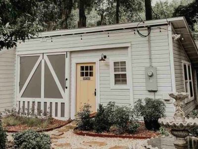 Jak zbudować domek narzędziowy z drewna?